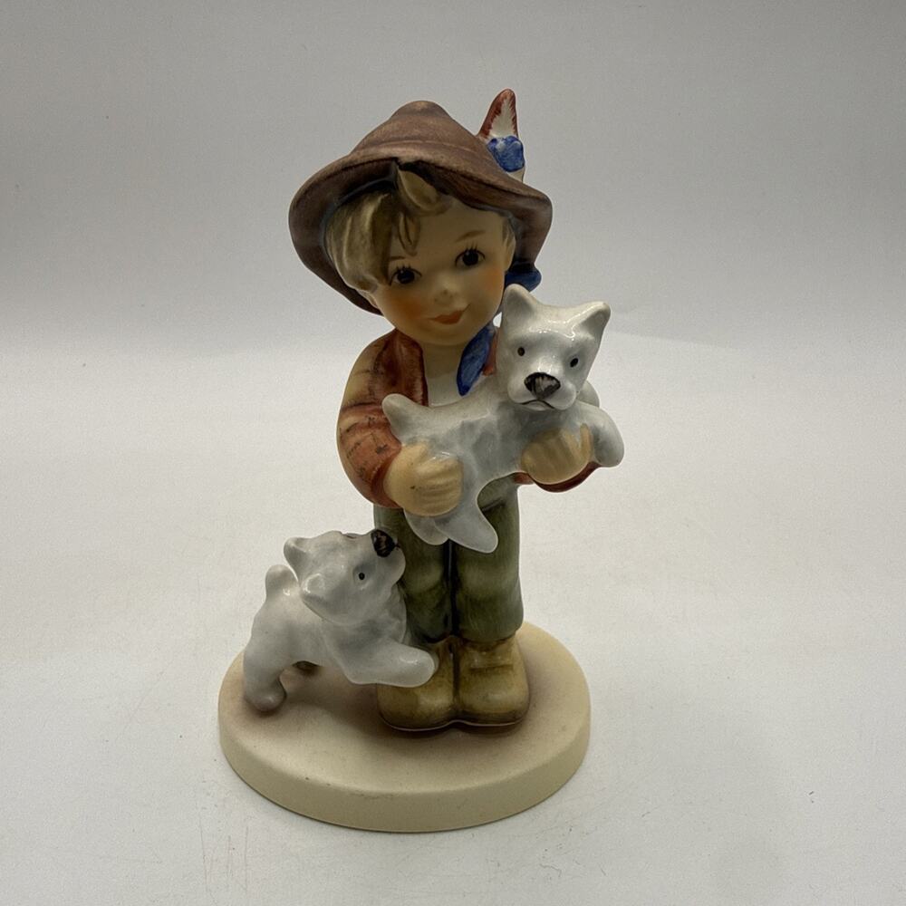 Hummel #2008 ~ Frisky Friends ~ 4.25" ~ Limited Edition ~ Boy w/ Puppies *